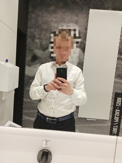 Jakaś suczka chętna na młodego przystojnego eleganta 🥵🥵