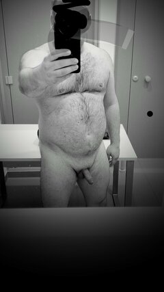 IMG_20221203_215306_HDR~2.jpg