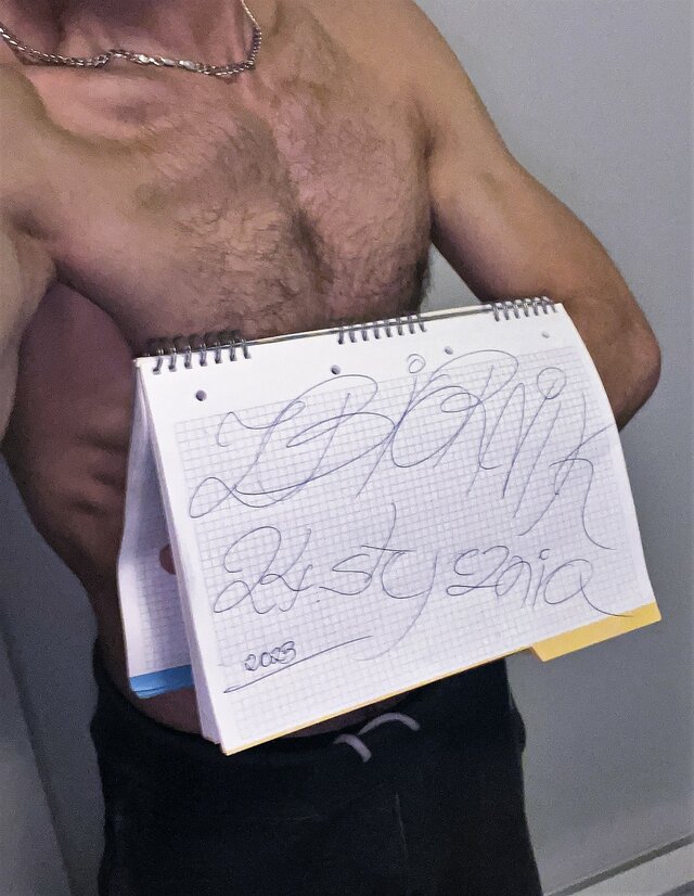adi4445