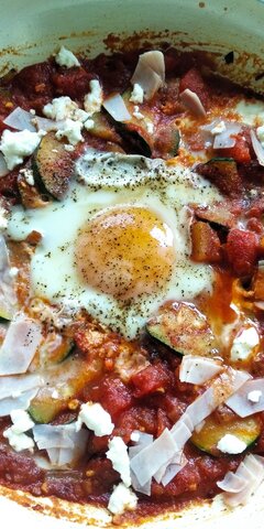 Do tej szakszuki 🍳🍅 mocna kawa by się przydała ☕😋