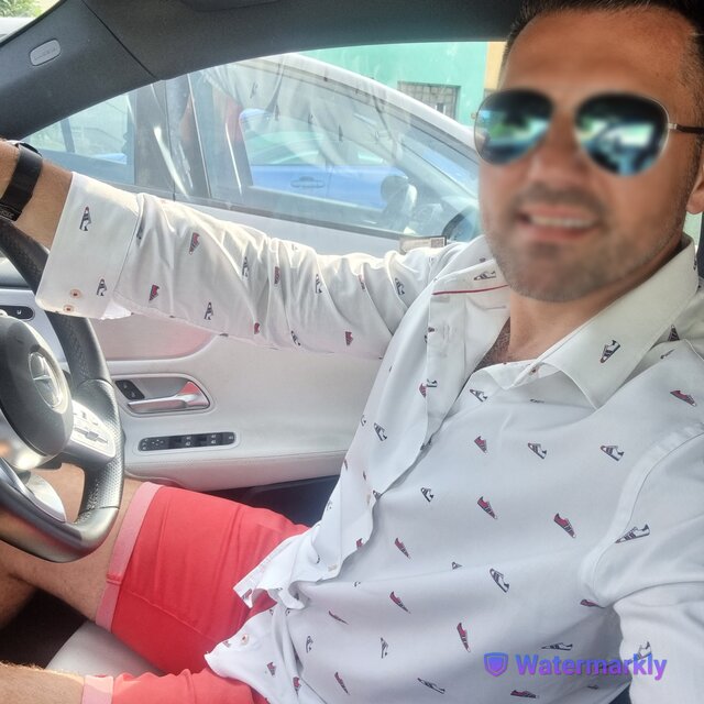 UleglyMASTER