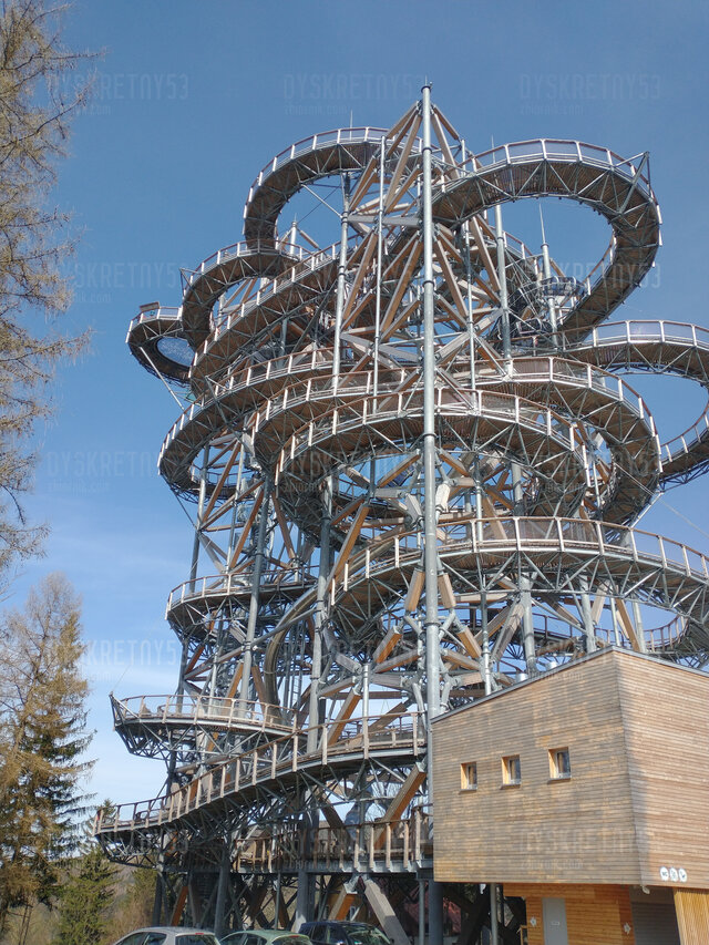 Dyskretny53