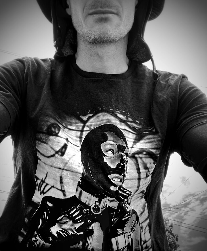 •RubberLOvE• - VanSity