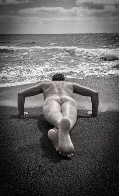 Vulcanic_beach1