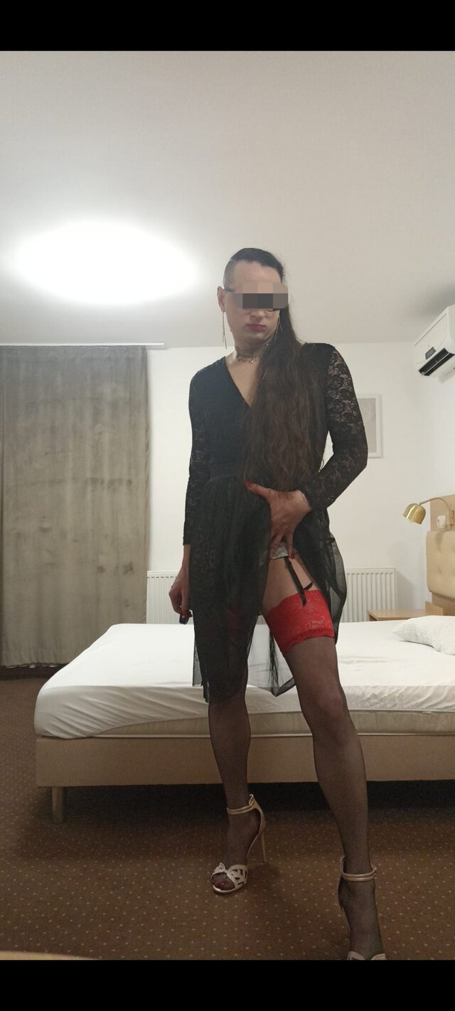 claudiacross