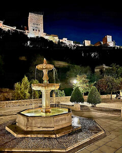 Alhambra nocą 🇪🇸🇪🇸🇪🇸🇪🇸🌜🌜🌜