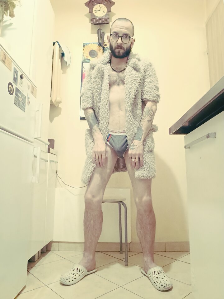 Polish_20231017_231313561.jpg - GayEric93