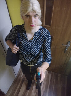 Blondi podoba się ?