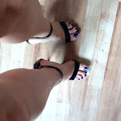 GO DOWN TO MY FEET