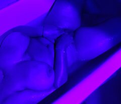 UV