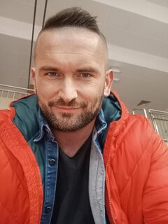 FaceApp_1675782230597.jpg