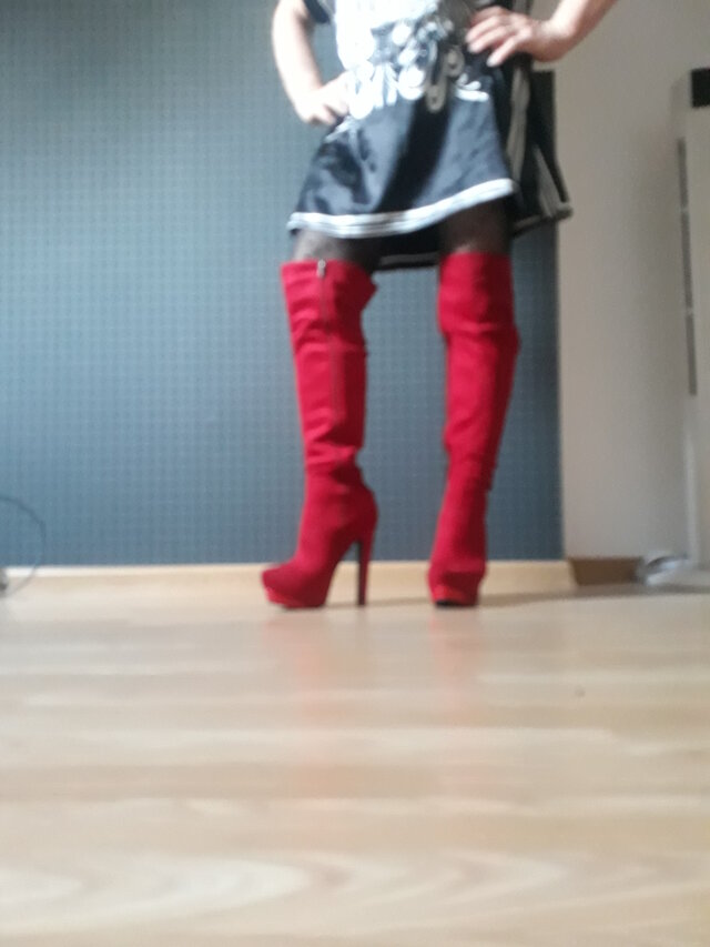 TINA07CROS