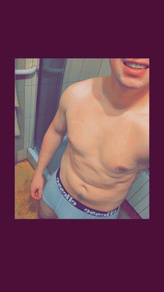 Snapchat-1799795556.jpg