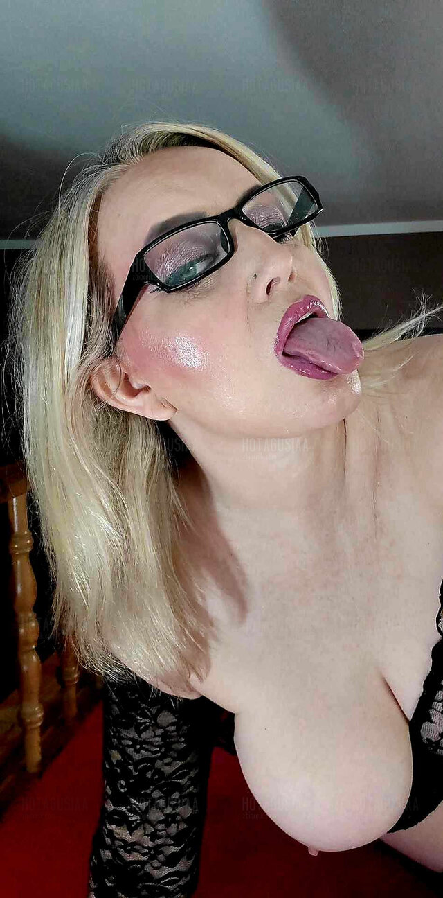 HotAgusiaa