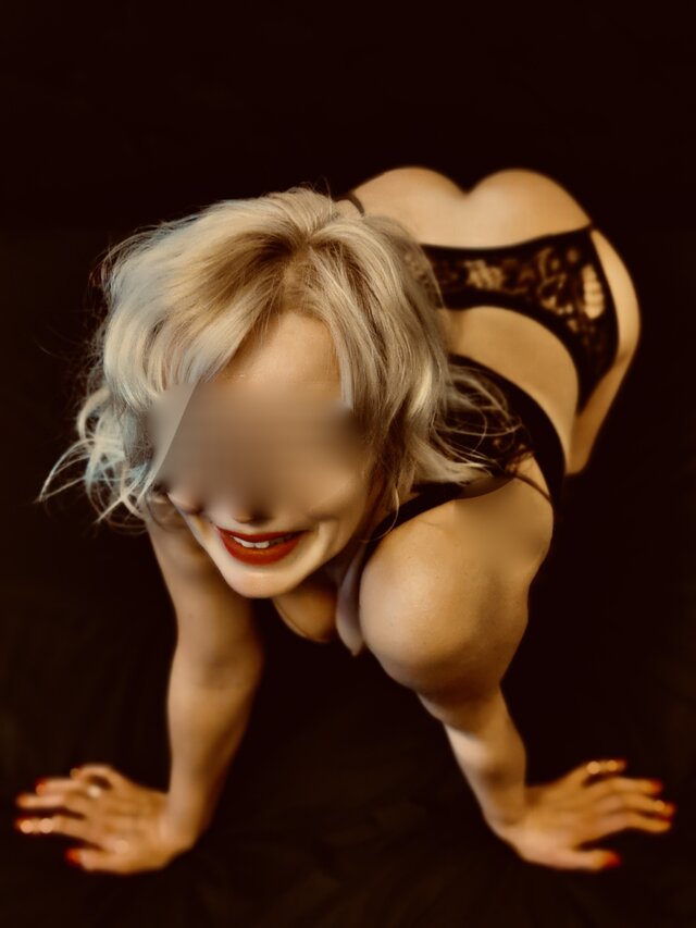 Little_Secret_69