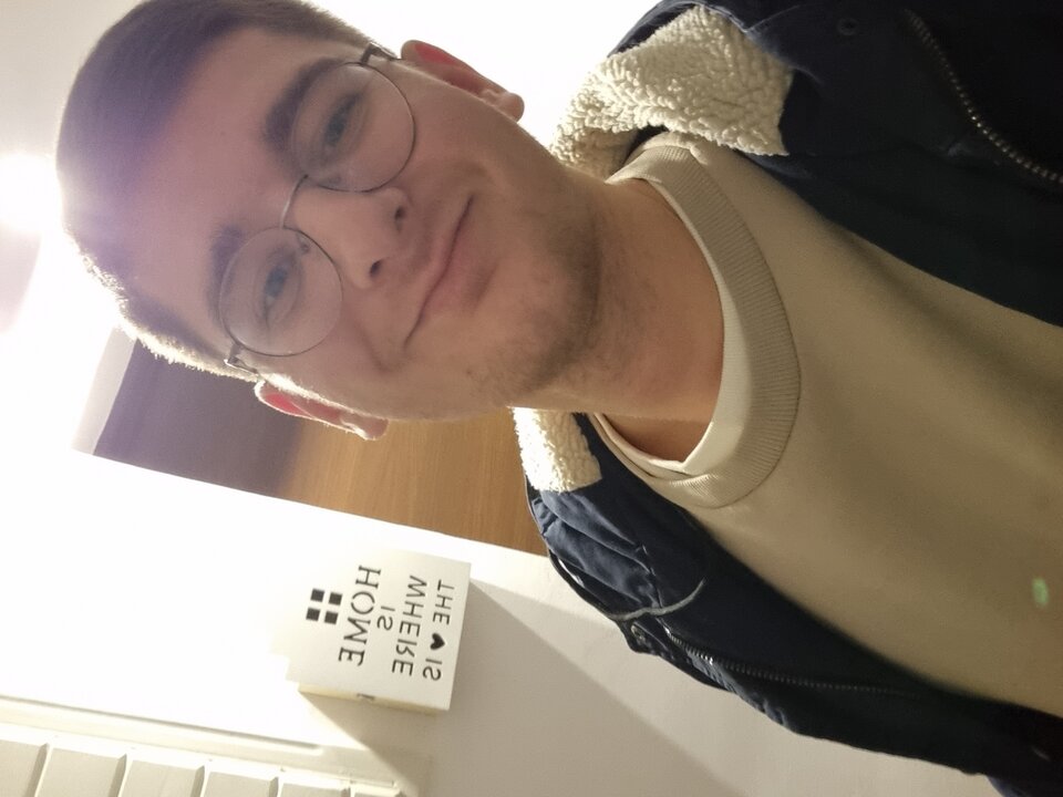20221228_192516.jpg - Levaies