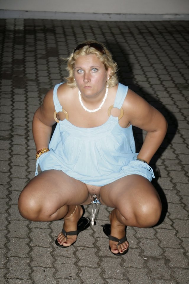 Blue Skirt 2.JPG - nakedgirl