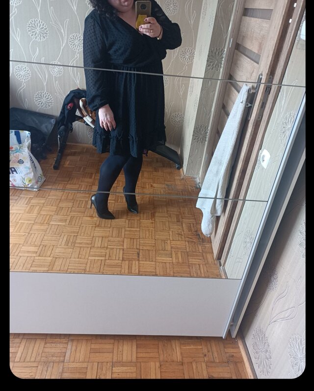 OnToZrobiPrzyNiej