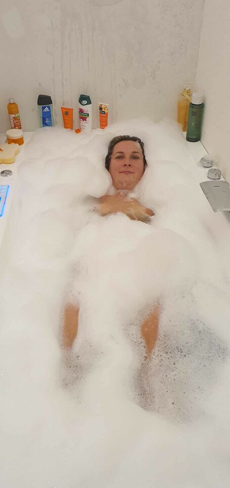 received_1120573758976471.jpeg - nakedgirl