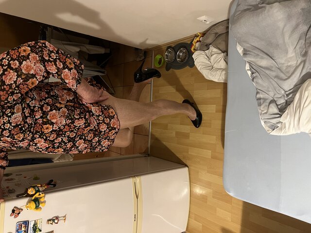Woman_laydys