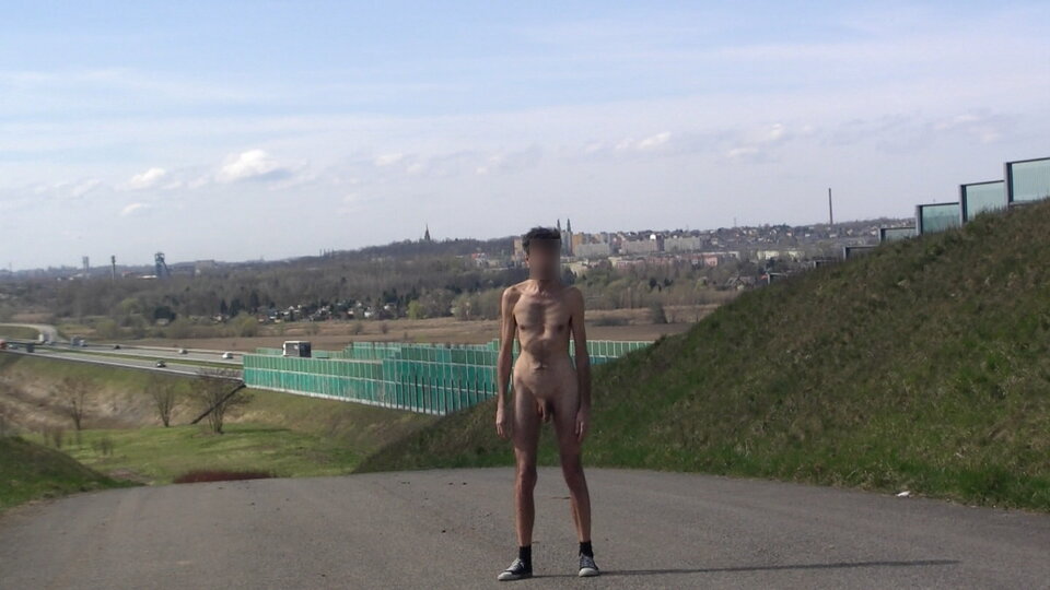 MOV006.avi_snapshot_00.27.634.jpg - Krzysztof_cfnm