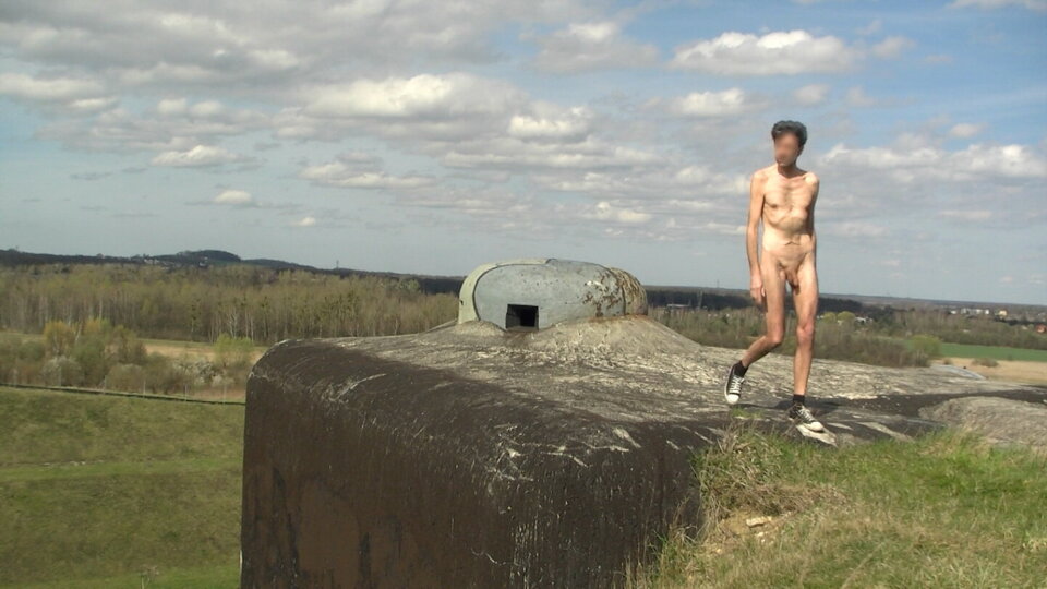 MOV007.avi_snapshot_01.57.709.jpg - Krzysztof_cfnm