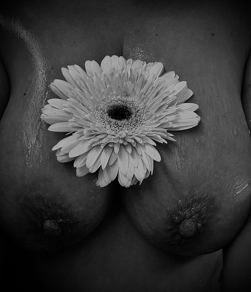 IMG_4870.jpeg - QueenOfSensuality