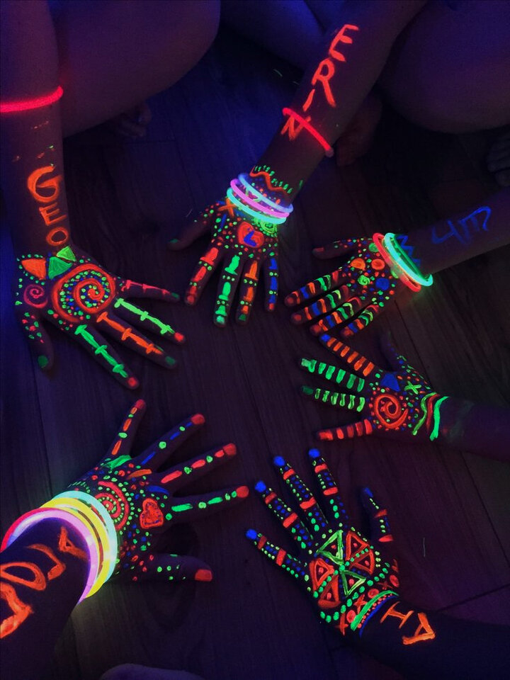 10.05 Fluo Friday - Origamiclub