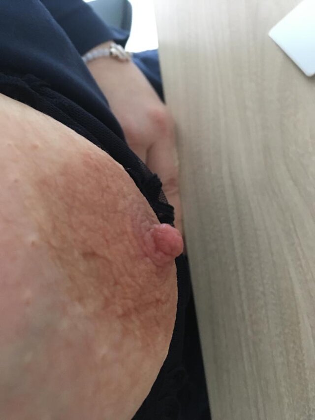 SzzOni78