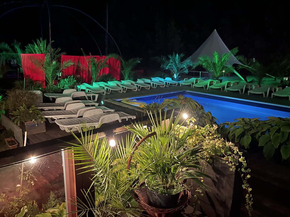 1672C7A1-E459-4D12-A0FA-2B1C6650384C.jpeg - jacuzzi