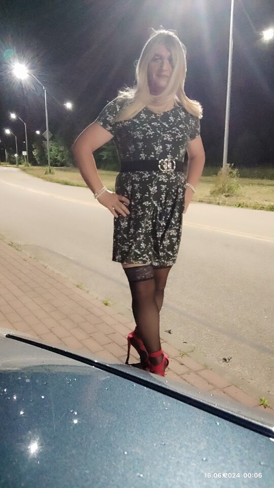 1000108360.jpg - Daria54