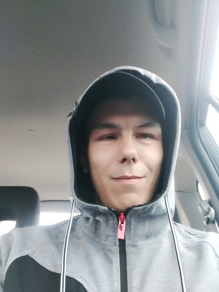 1000000215.jpg - TooMii69