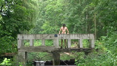 MOV002.avi_snapshot_00.50.349.jpg