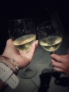 🥂