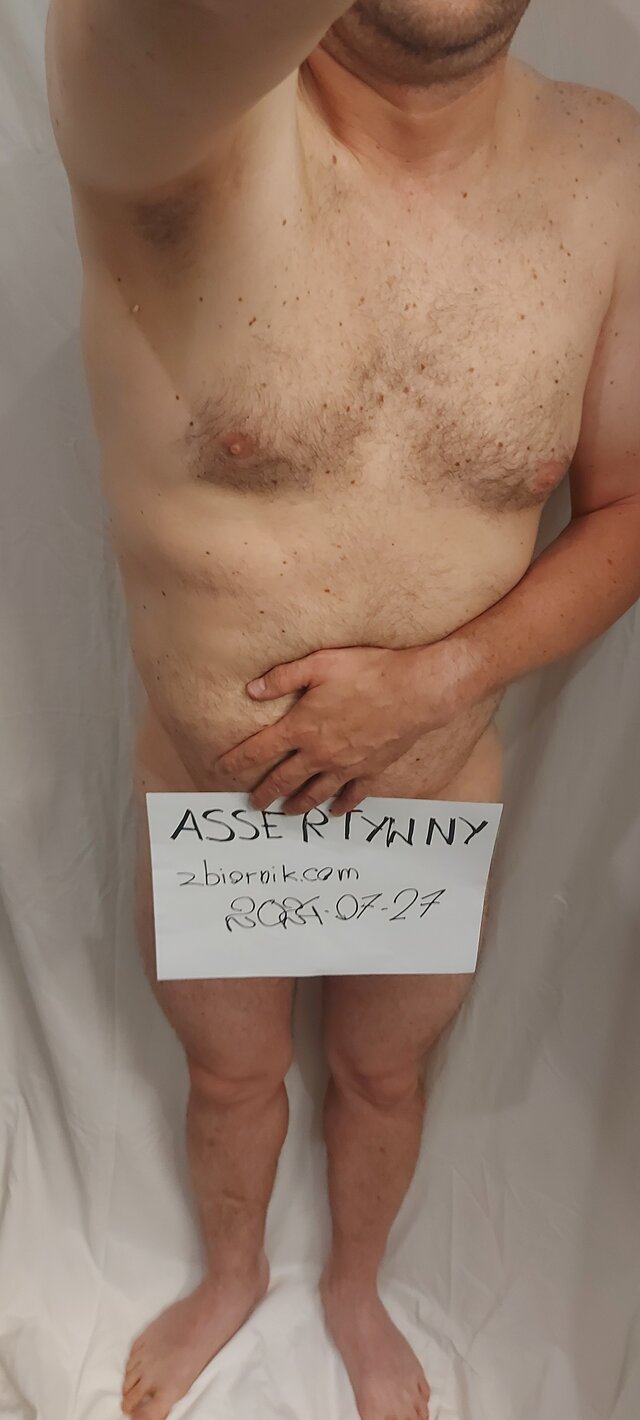 Assertywny