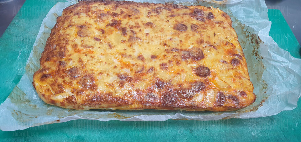 Tortilla ziemniaczana z cebulką i chorizo - Adminki
