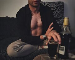🍸😈