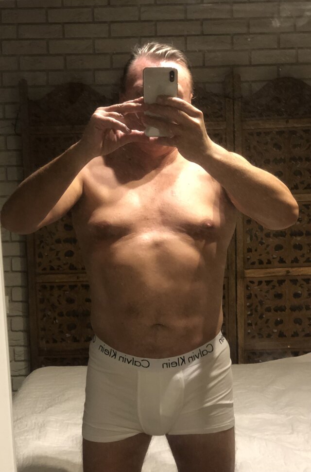 AdrianJ