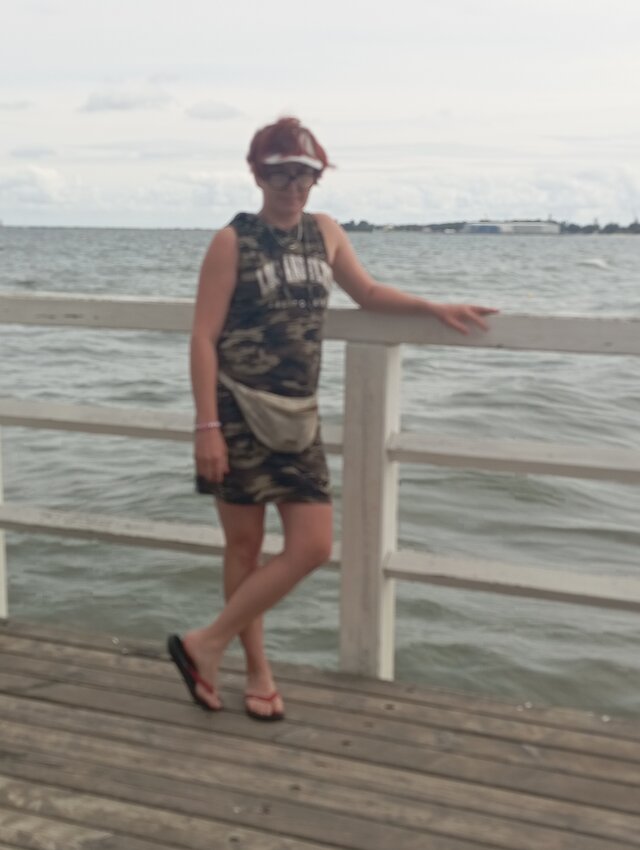 Czerwona81