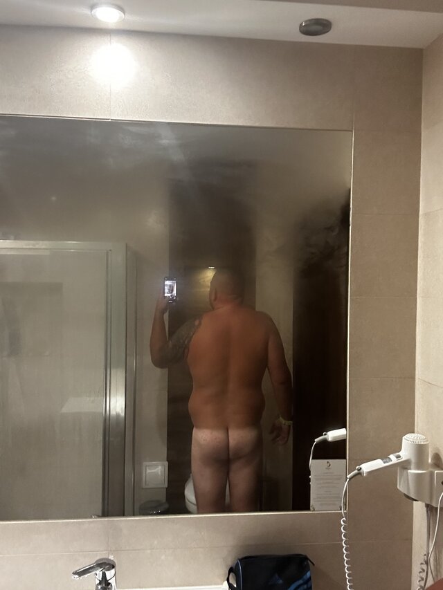 Adi_2000