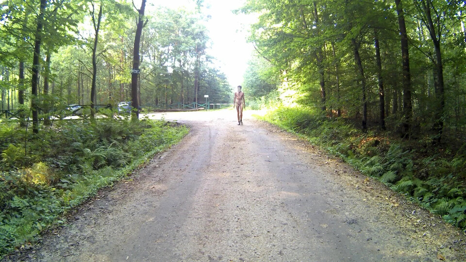 20230827_164337A.mp4_snapshot_00.46.145.jpg - Krzysztof_cfnm