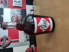 wino markowe butelka.jpg