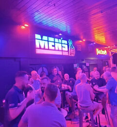 MensBar