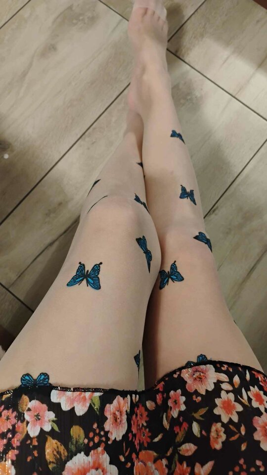 🦋🦋 - Feetprincess00
