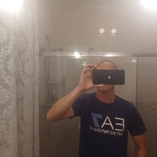 ARKADIUSZ211