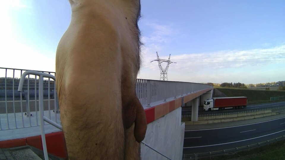 BOBROWNIKI - nad autostrada 20241028_1358.mp4_snapshot_00.50.104 - Krzysztof_cfnm