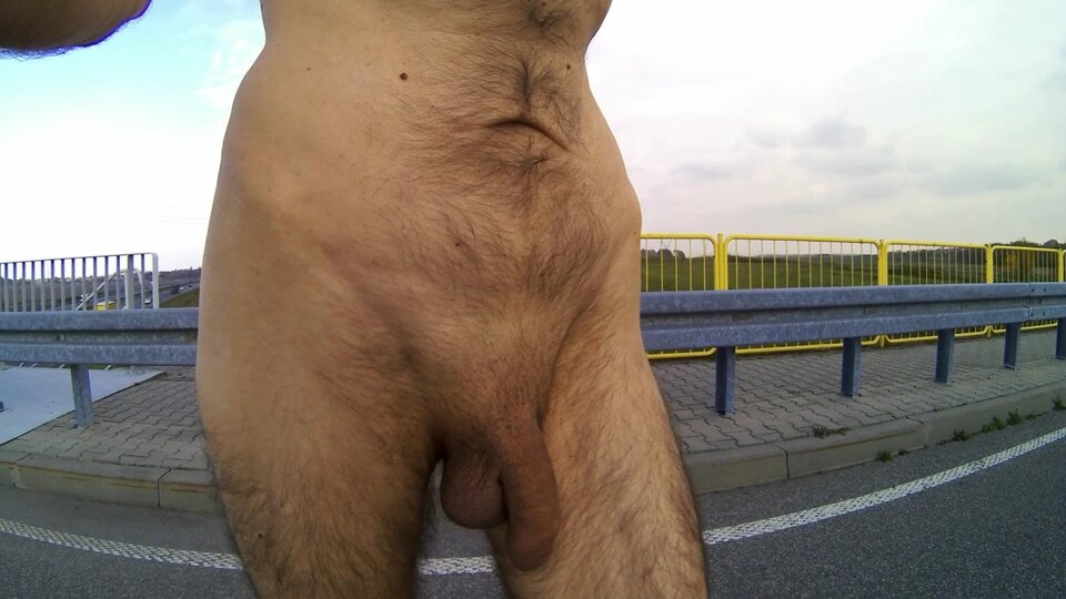 BOBROWNIKI - nad autostrada 20241028_1358.mp4_snapshot_01.04.145 - Krzysztof_cfnm