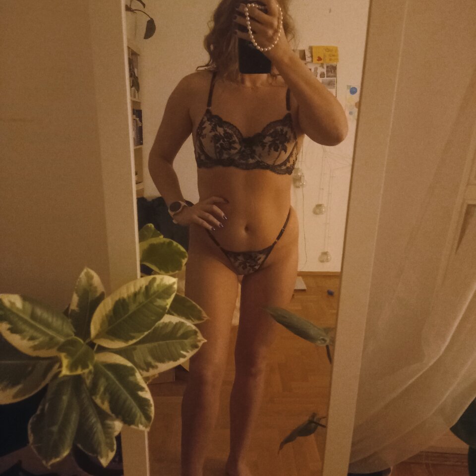 1000018422.jpg - Klara1994