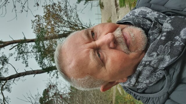 wlodek560