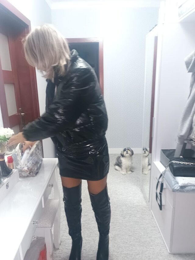 VikiiJZ